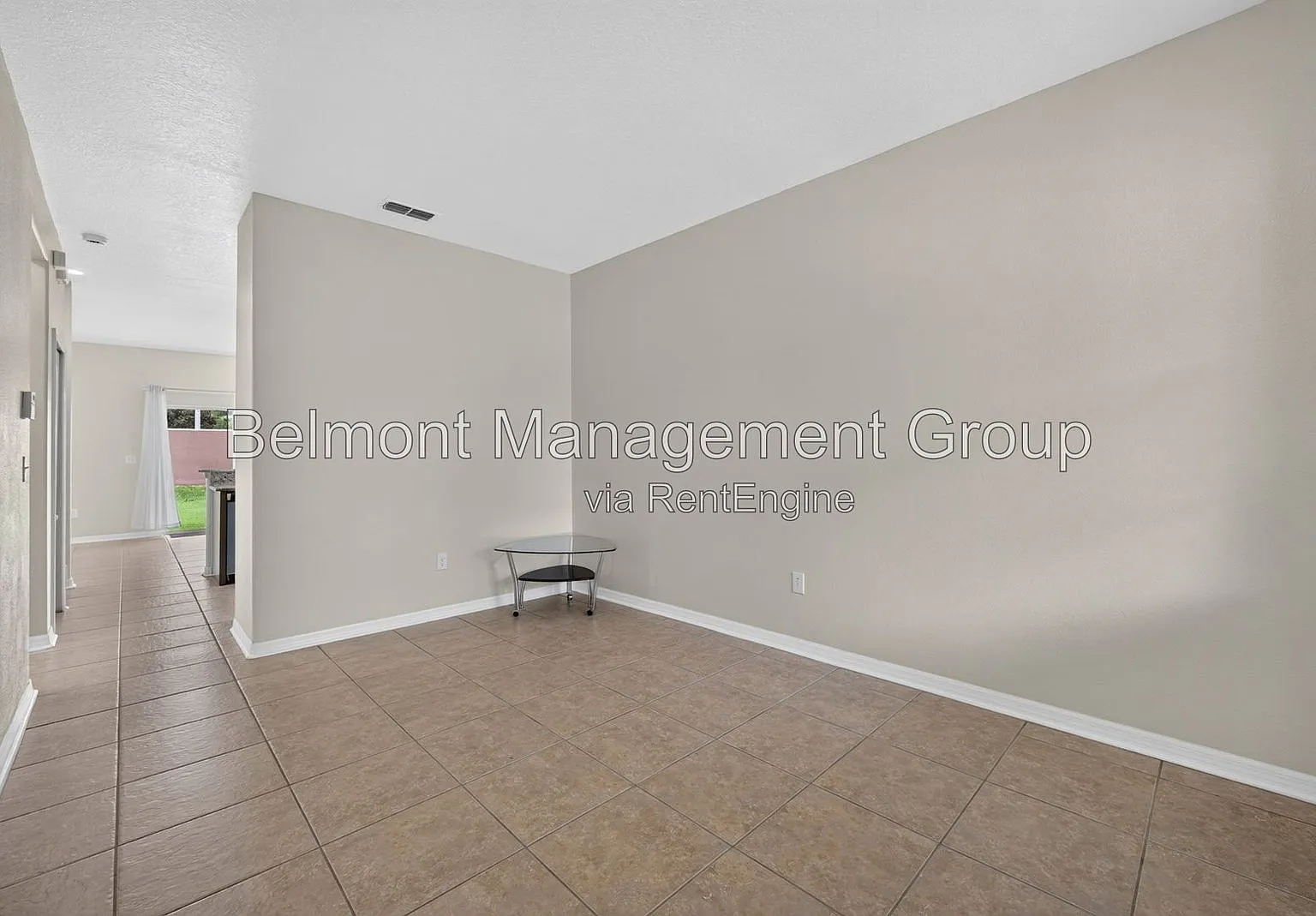 3 bed, 2.5 bath, 1626 sqft, $2,400 — Photo 4