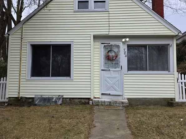 784 Howe Ave, Shelton, CT 06484