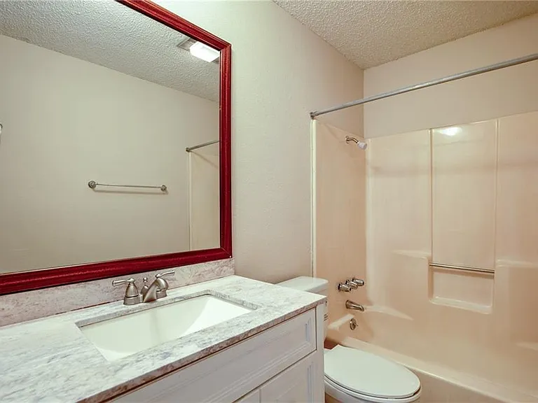 8807 Pineridge Dr #A — Photo 3
