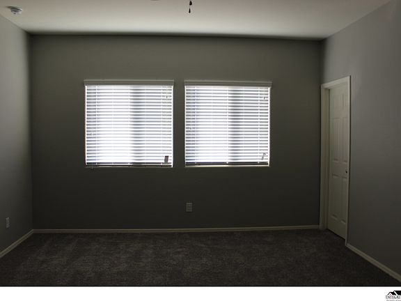 3rd image of 383 E Tropical Dr