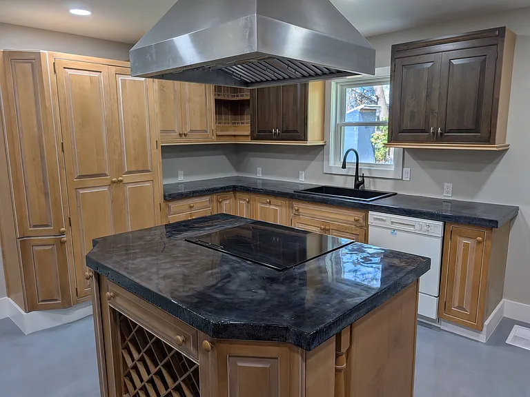 6-8 Steel St #8 — Photo 1