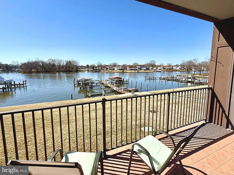 532 Riviera Dr #B — Photo 38