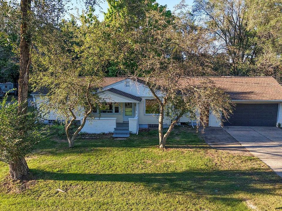 1st image of 5811 WAZEECHA AVENUE