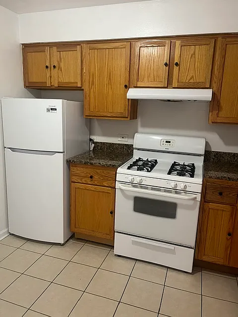 1 bed, 682 sqft, $1,445 — Photo 4