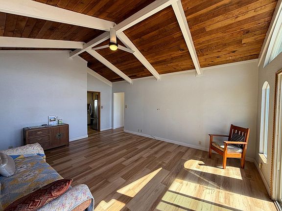 3rd image of 3355 Merrill Rd