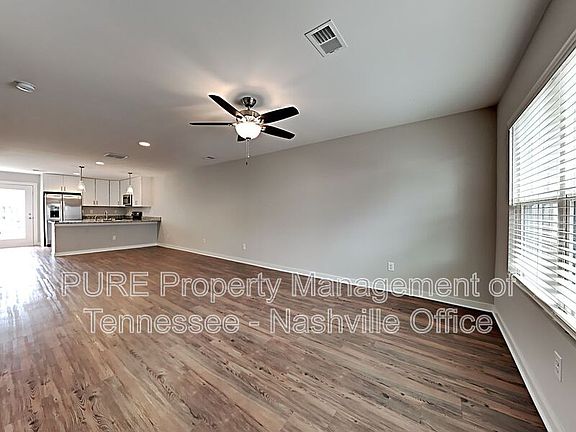 3rd image of 629 Hadley Village Blvd