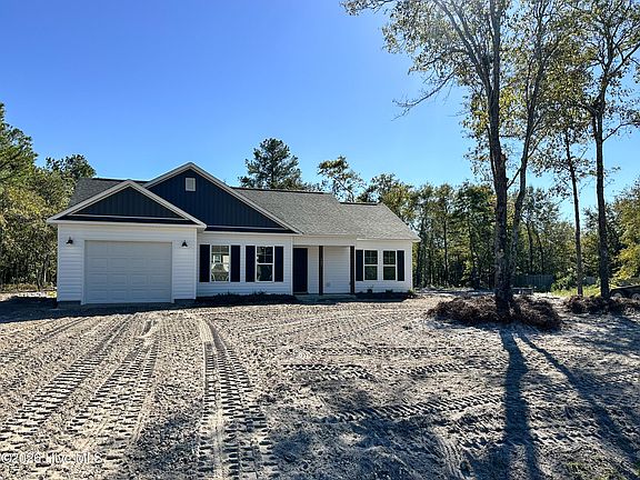 4th image of 107 Blueberry Fields Road