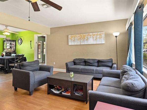 2270 Washington Rd, Mount Dora, FL 32757