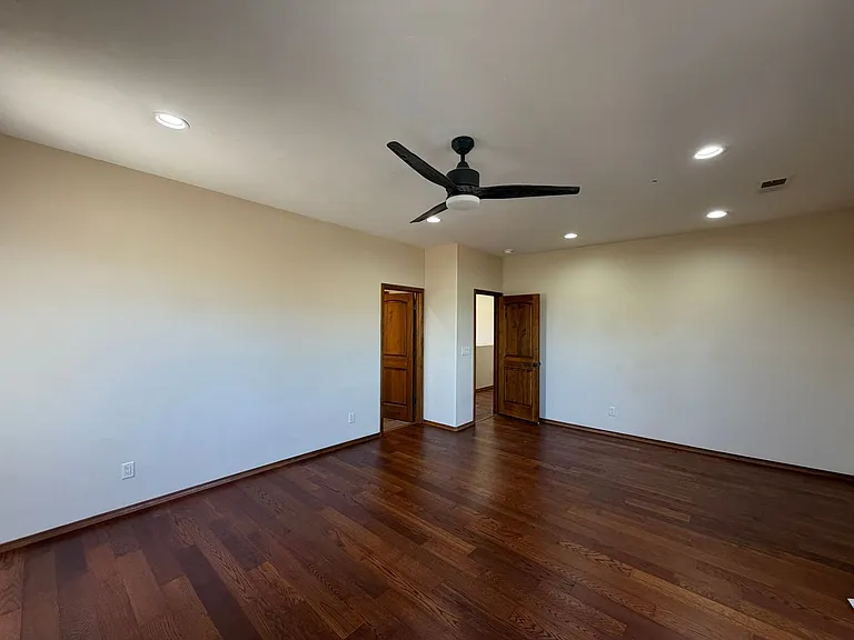 6323 Pima Pl NW — Photo 18