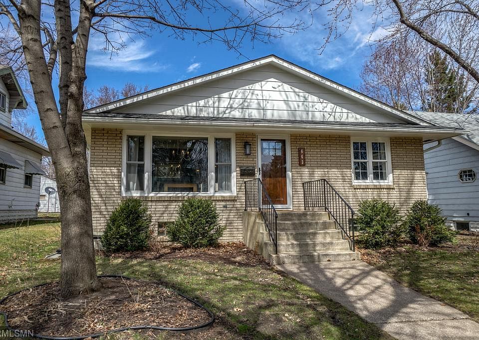 1st image of 663 Sherwood Ave