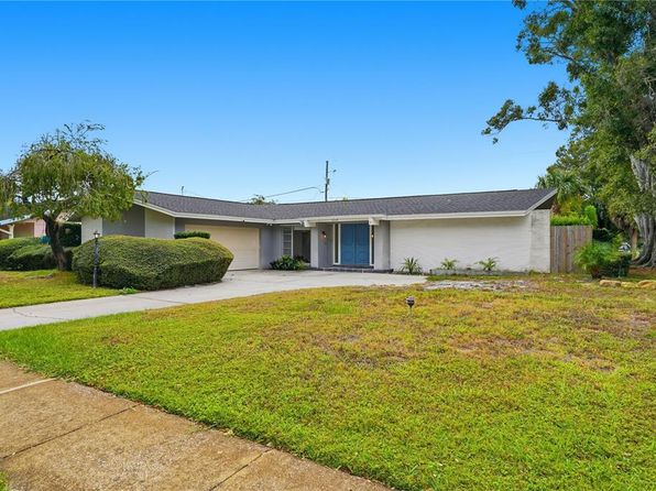 2219 Saint Charles Dr