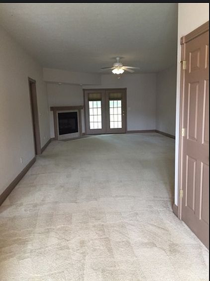 Living Room with Gas Fireplace