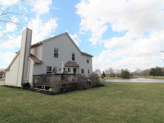 2nd image of 674 Prairie Run Dr