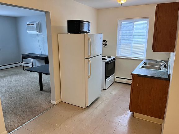 5th image of 5711 Bramble Ave APT 1