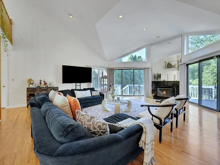 2 Meadow Wood Ln — Photo 6
