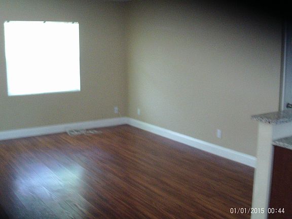 3rd image of 4725 Montgomery Trl