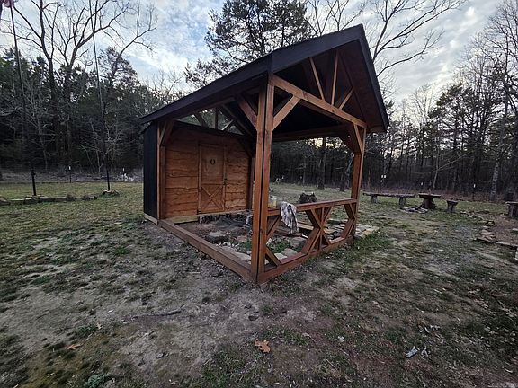 3rd image of 90 Sherrill King Dr