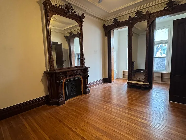 290 State St — Photo 7