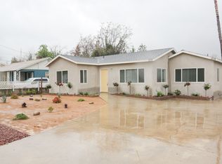 1233 Center Dr, Colton, CA 92324