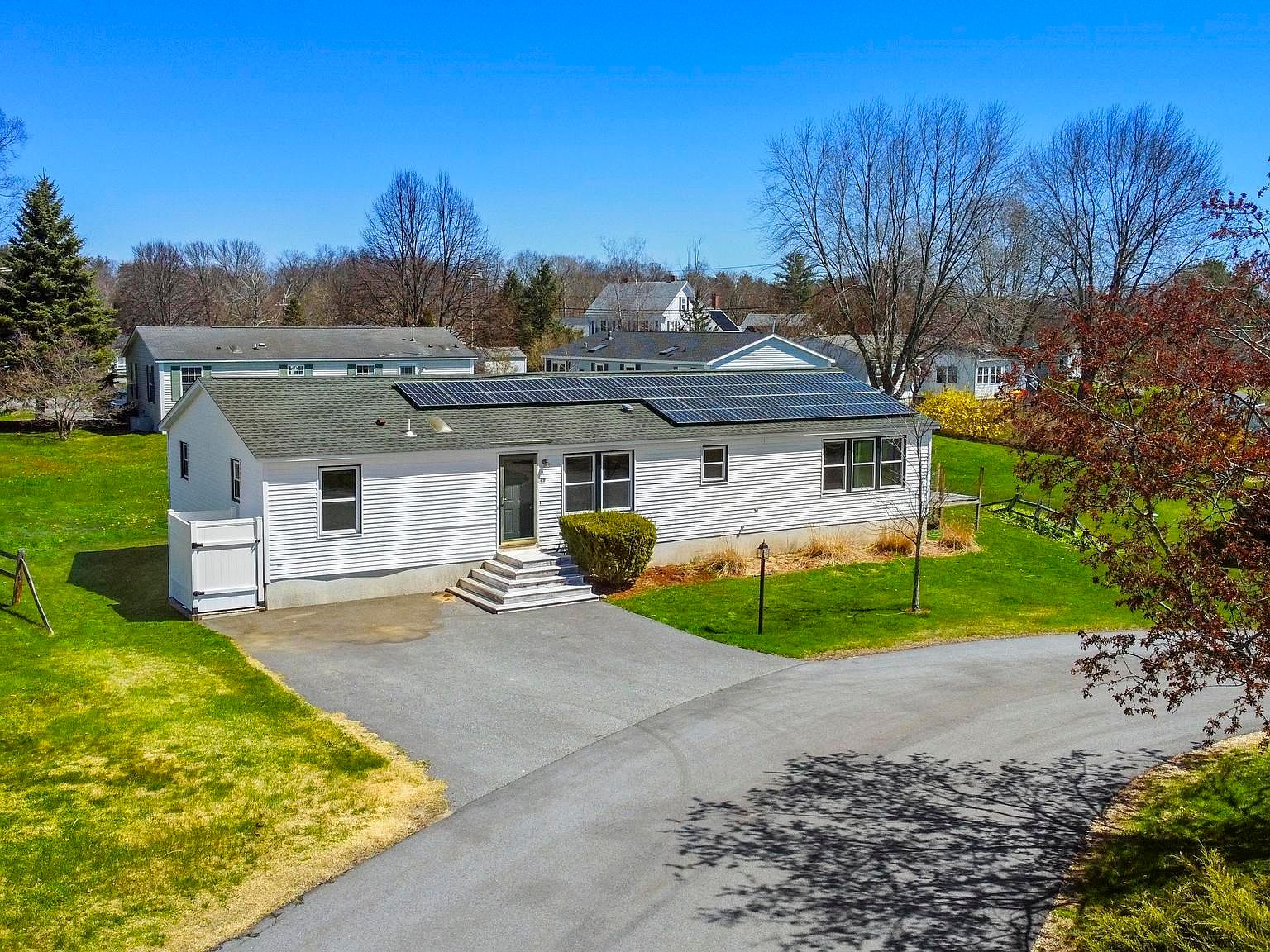 19 Aberdeen Dr, Stratham, NH 03885 Zillow