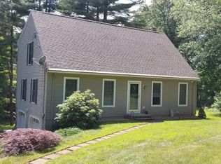7 Cooper Rd, Sturbridge, MA 01518