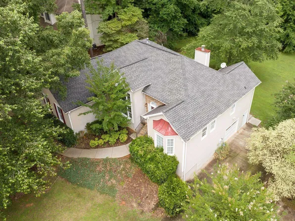 260 Lakeview Trl, Hiram, GA 30141