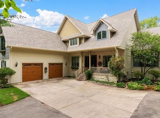 8523 N Stone Farm Rd, Edgerton, WI 53534