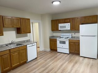 236 College St #238-2, Springfield, MA 01109