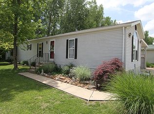 103 Woodland Trails Dr, Collinsville, IL 62234