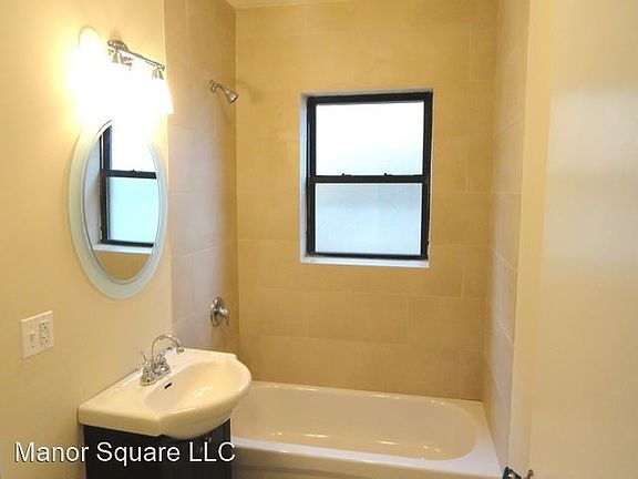 5th image of 2801-05 W Lawrence Ave #2N