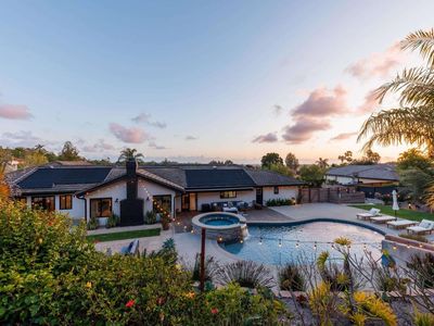 1637 Kings Way, Vista, CA, 92084