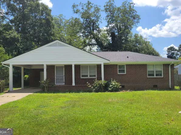 226 James St, Winder, GA 30680