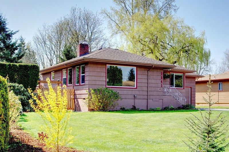 Welcome home to 2841 McLeod Road!