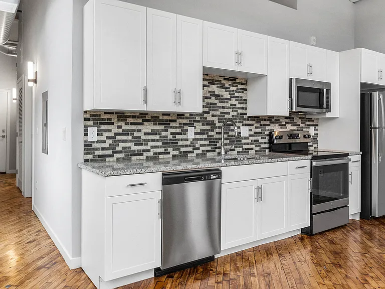 Westmoreland Lofts — Photo 10