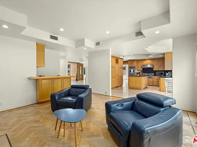 5029 Lemona Ave — Photo 27