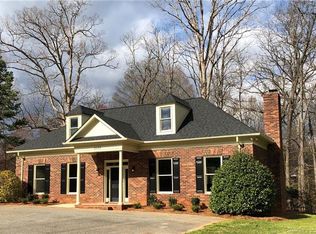 2537 Round Table Rd, Monroe, NC 28110