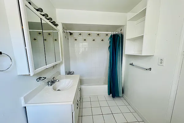 Rented by Douglas Elliman | media 12