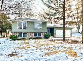 1817 Frisch Rd, Madison, WI 53711