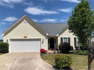 1402 Oxnop Ct, Fayetteville, NC 28306