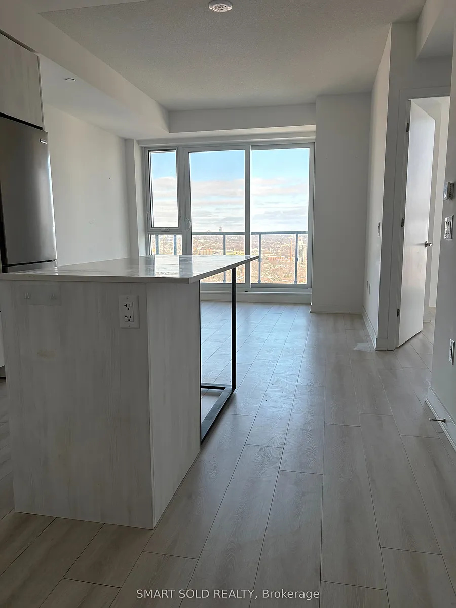 Building Photo - 130 River St #2811