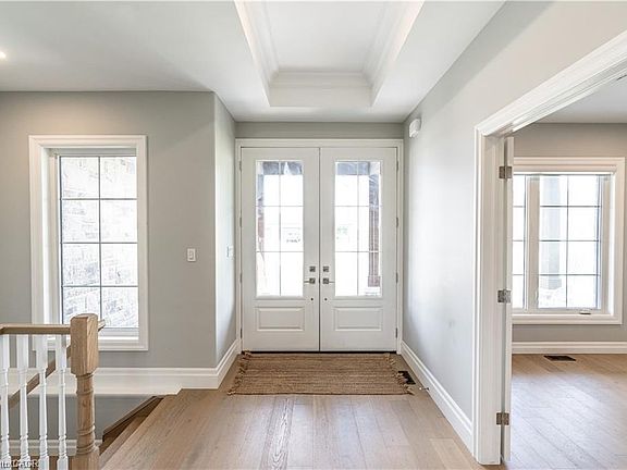 3rd image of 21 Hudson Pl