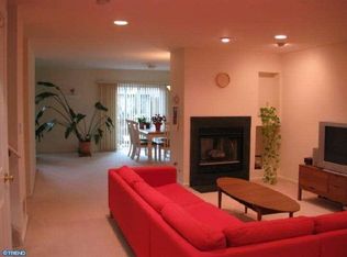 5 Lexington Ct, Princeton, NJ 08540