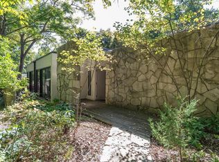 2210 E Woodstock Pl, Bloomington, IN