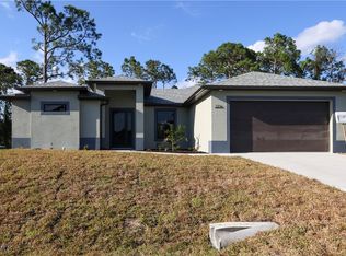2514 52nd St SW, Lehigh Acres, FL 33976