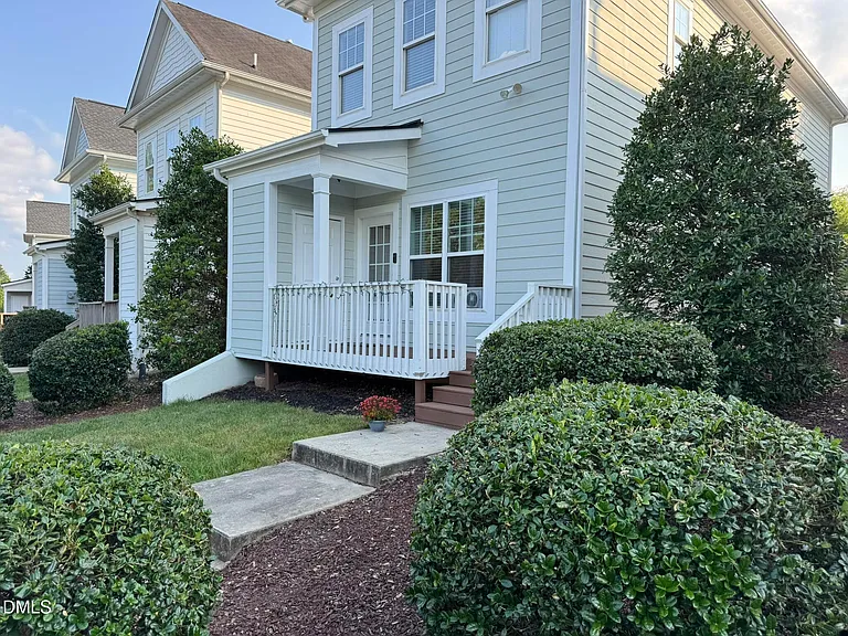 7750 Acc Blvd — Photo 27