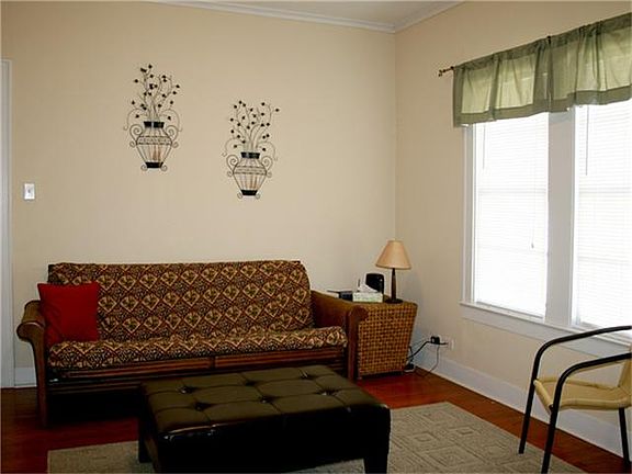 3rd image of 1217 Avenue K