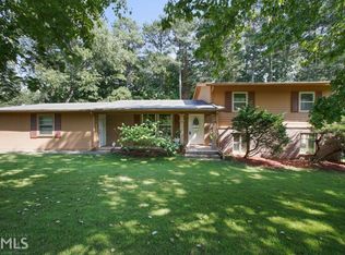 1924 Holly Springs Rd NE, Marietta, GA 30062