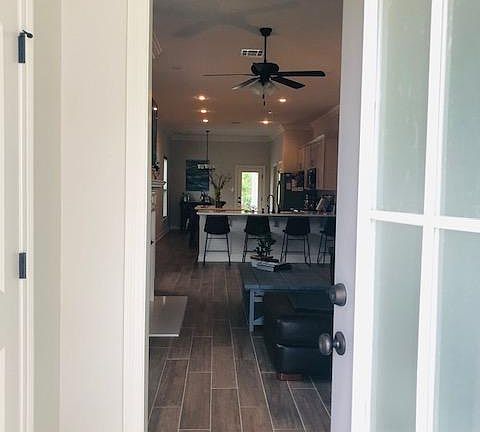 2nd image of 264 Lake Pride Dr