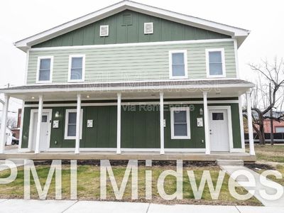 20 Schiller St, Indianapolis, IN, 46225