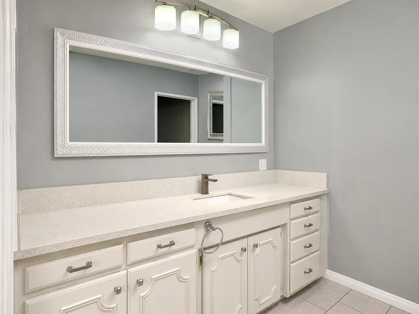 1 bed, 400 sqft, $1,350 — Photo 3